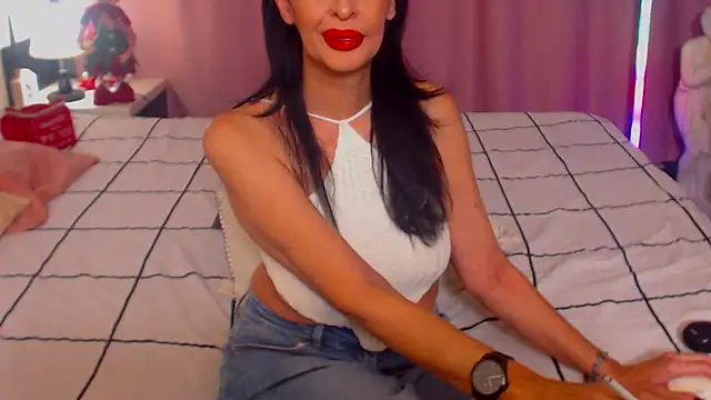 Snapshot of shannon4u chatting on 10, 12, 2024 shannon4u online show from 10, 12, 2024