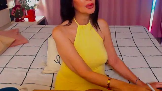 Snapshot of shannon4u chatting on 30, 12, 2024 shannon4u online show from 30, 12, 2024