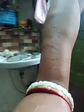 Ivy-09 online show from 5, 4, 2026