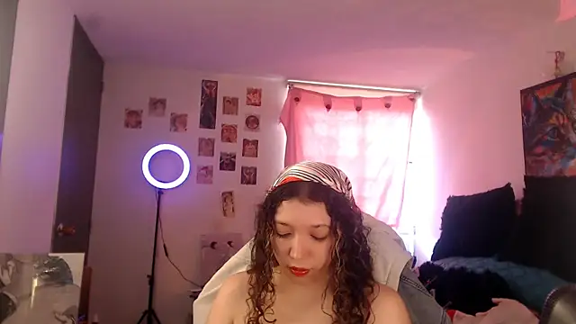 Snapshot of AllyDonfort chatting on 5, 6, 2026 AllyDonfort online show from 5, 6, 2026