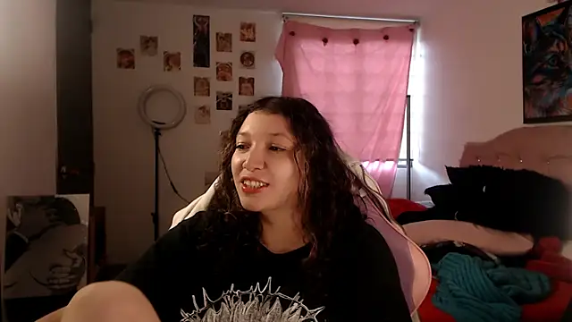 Snapshot of AllyDonfort chatting on 12, 6, 2026 AllyDonfort online show from 12, 6, 2026