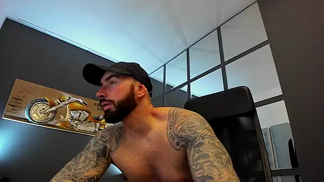 AronGrant online show from 4, 2, 2025