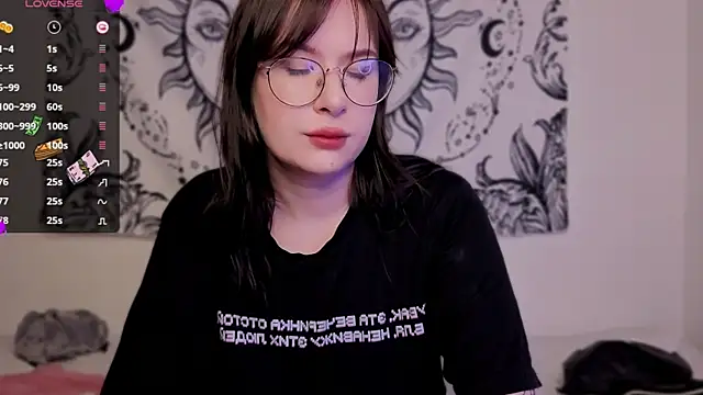 Snapshot of MyNameIsLilith chatting on 3, 7, 2026 MyNameIsLilith online show from 3, 7, 2026