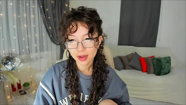 AgnieszkaBanana online show from 5, 2, 2025