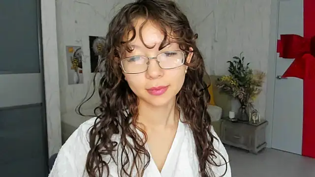 AgnieszkaBanana online show from 6, 2, 2025