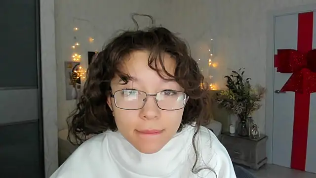 AgnieszkaBanana online show from 12, 2, 2025