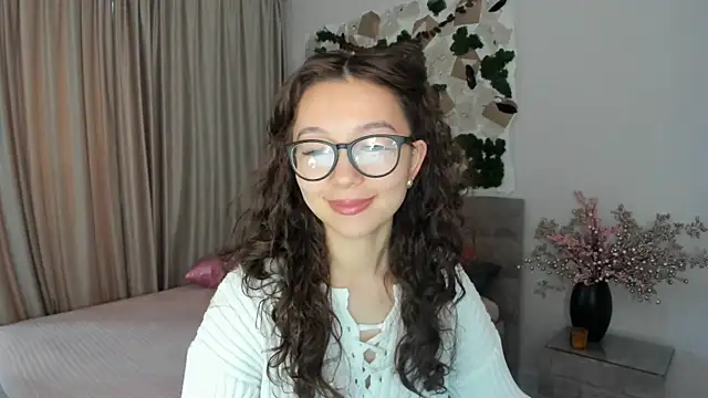 AgnieszkaBanana online show from 9, 3, 2025