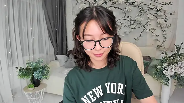 AgnieszkaBanana online show from 13, 9, 2025