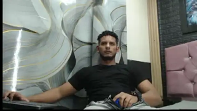 Chris Dick23 online show from 5, 11, 2025