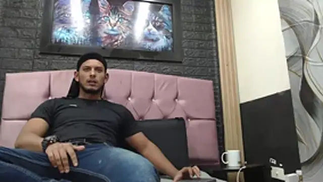 Chris Dick23 online show from 11, 11, 2025