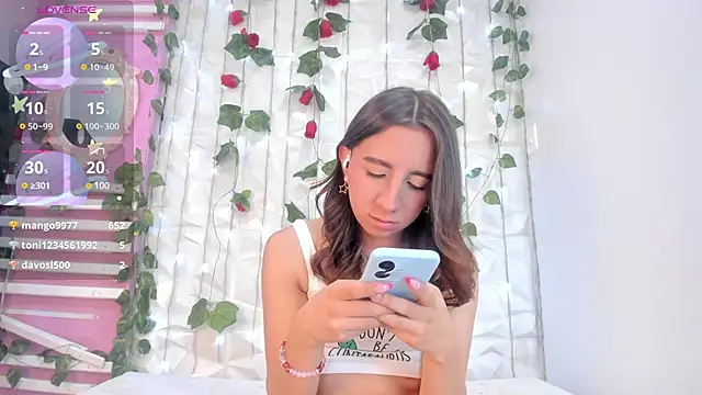 Miiaa doll online show from 24, 1, 2025