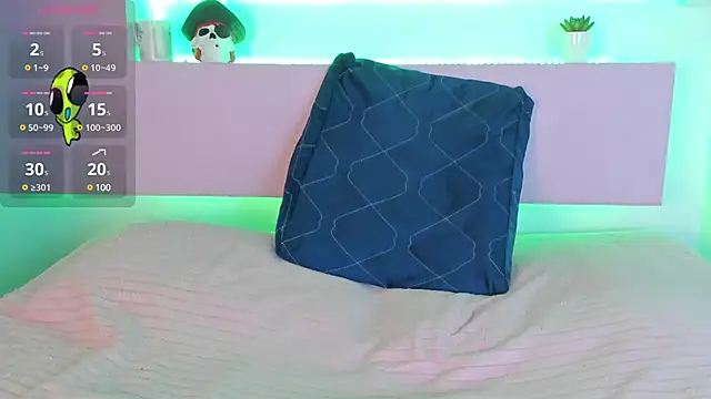 Miiaa doll online show from 7, 2, 2025