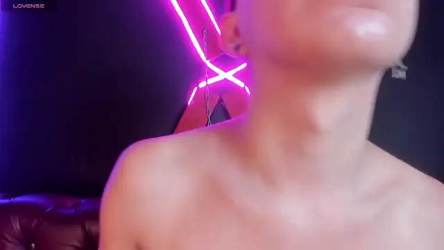 Miiaa doll online show from 20, 2, 2025