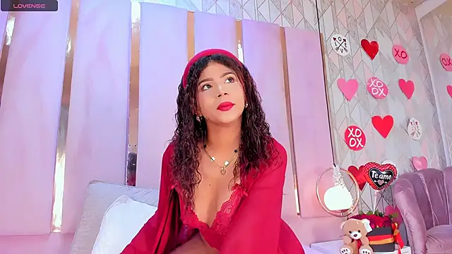 Snapshot of AlinaSweett chatting on 14, 2, 2025 AlinaSweett online show from 14, 2, 2025