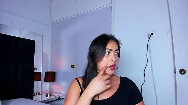 Miaa Garcia online show from 17, 3, 2025