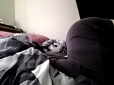 Snapshot of missthickness35_Pika chatting on 18, 1, 2025 missthickness35 Pika online show from 18, 1, 2025