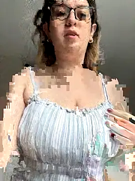 amooraaamoon online show from 11, 11, 2025