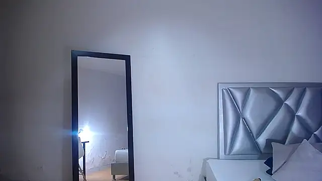 exotic karmella online show from 22, 11, 2025