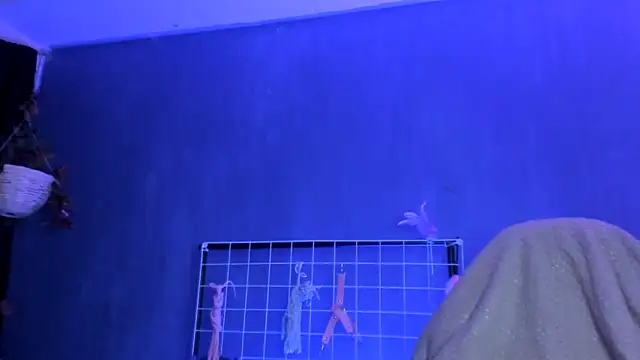 Hellen dumont online show from 10, 2, 2025