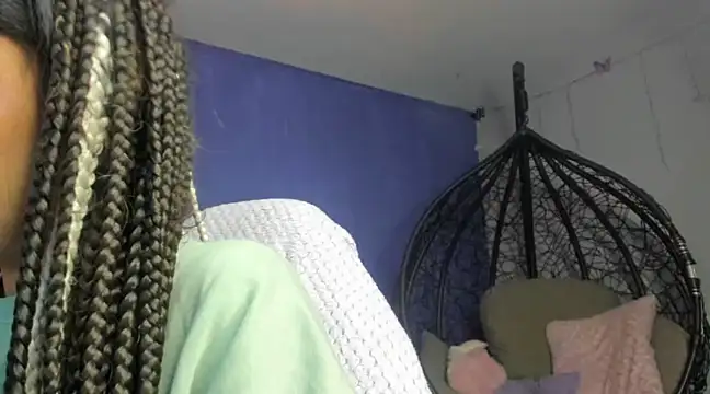 Hellen dumont online show from 15, 3, 2025