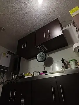 Hellen dumont online show from 7, 11, 2025