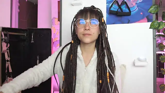 Snapshot of Hellen_dumont chatting on 6, 6, 2026 Hellen dumont online show from 6, 6, 2026