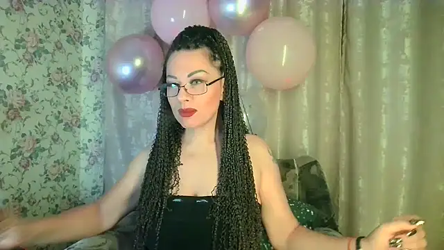 AngellaFly online show from 10, 11, 2025