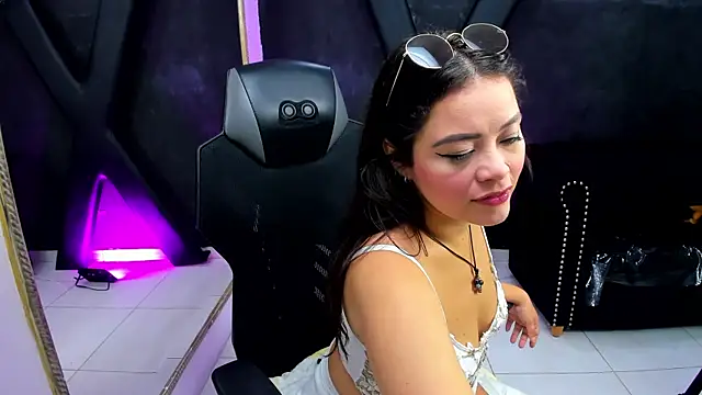 DarlingBDSM  online show from 19, 11, 2025