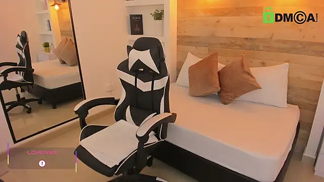 candy summer28 online show from 11, 11, 2025