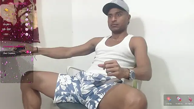 Snapshot of maik__alen chatting on 5, 6, 2026 maik alen online show from 5, 6, 2026