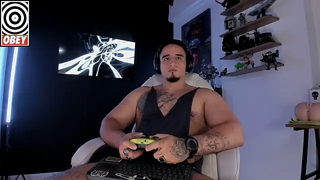 kingbear777 online show from 4, 10, 2025