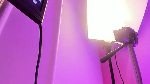 ScarletGV online show from 23, 10, 2025