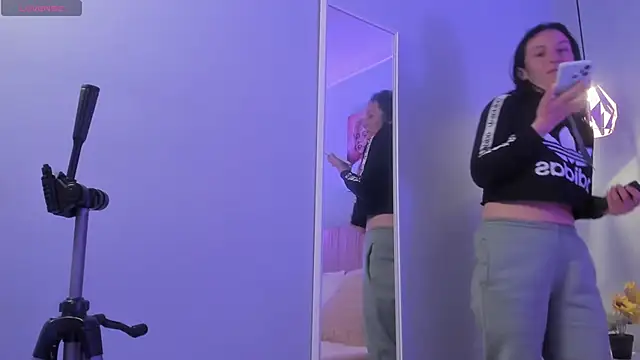 ScarletGV online show from 29, 3, 2026