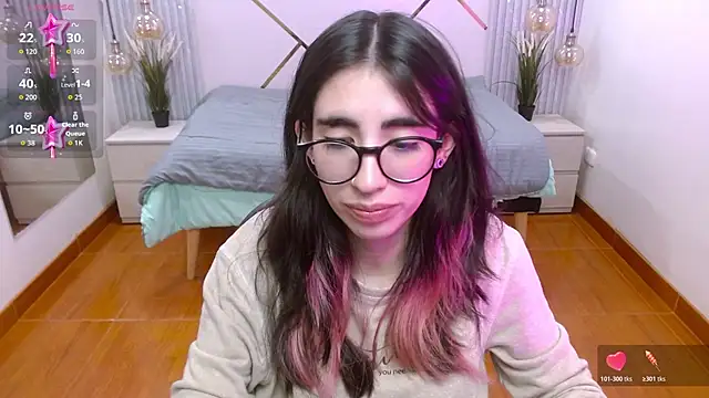 LenaRoses online show from 4, 12, 2025