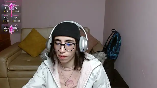 LenaRoses online show from 2, 4, 2026