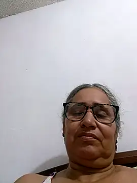 Snapshot of _candi chatting on 1, 4, 2026 candi online show from 1, 4, 2026