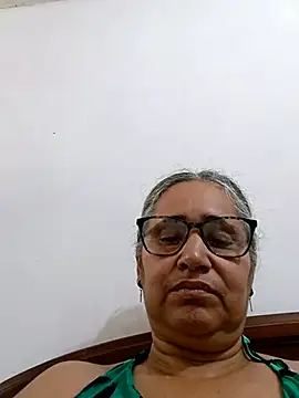 Snapshot of _candi chatting on 15, 4, 2026 candi online show from 15, 4, 2026