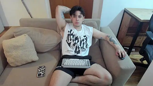 Snapshot of Markuss_b chatting on 5, 2, 2025 Markuss b online show from 5, 2, 2025