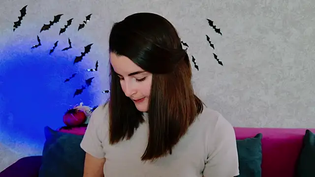 Miss Arwen online show from 20, 10, 2025