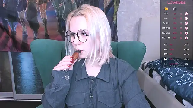 Snapshot of miray_kuriyama123 chatting on 1, 2, 2025 miray kuriyama123 online show from 1, 2, 2025