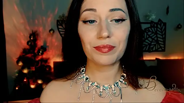 Snapshot of MissBeverlyMills chatting on 29, 12, 2024 MissBeverlyMills online show from 29, 12, 2024