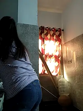 Snapshot of Sarita_7 chatting on 16, 12, 2024 Sarita 7 online show from 16, 12, 2024