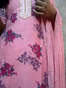 Snapshot of Sarita_7 chatting on 29, 1, 2025 Sarita 7 online show from 29, 1, 2025