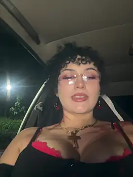 Electra doll  online show from 5, 3, 2026