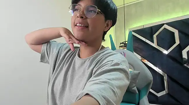 Snapshot of Emmapark_ chatting on 4, 2, 2025 Emmapark  online show from 4, 2, 2025