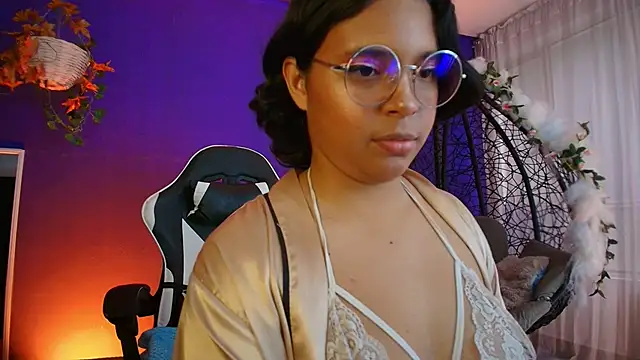 Emmapark  online show from 15, 4, 2026