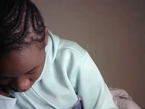 Novah  online show from 3, 12, 2025