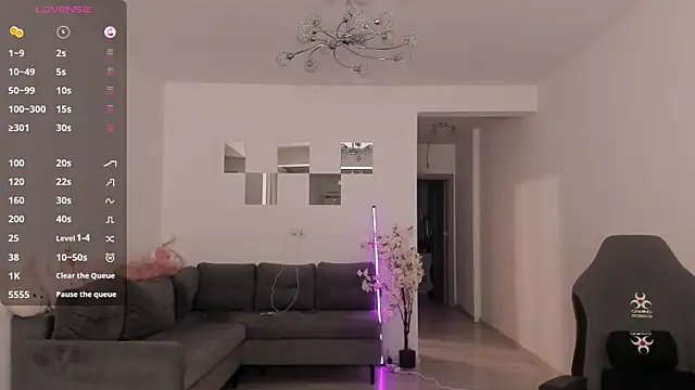 LovelyBianca online show from 9, 4, 2026