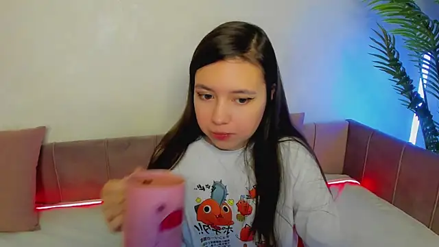 Lina Brownie online show from 7, 1, 2025