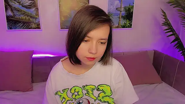 Lina Brownie online show from 19, 1, 2025